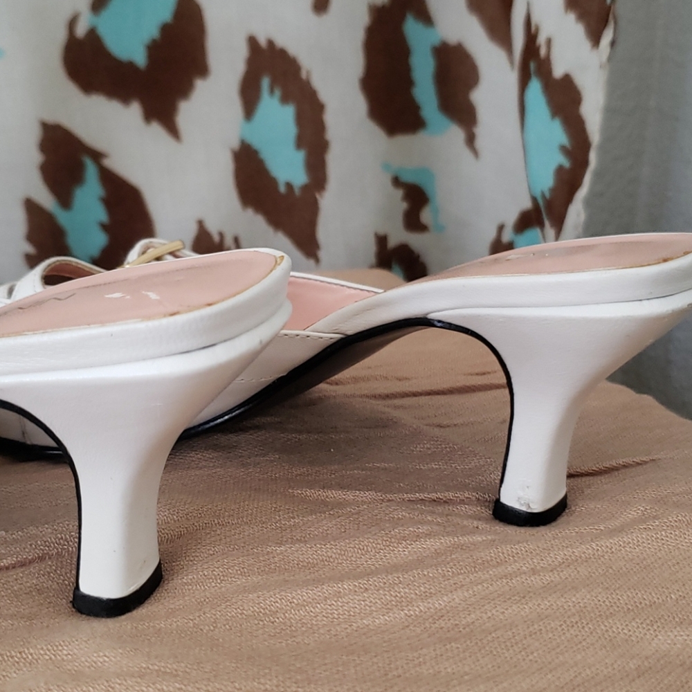 Liz Claiborne leather low heels - Picture 13 of 15